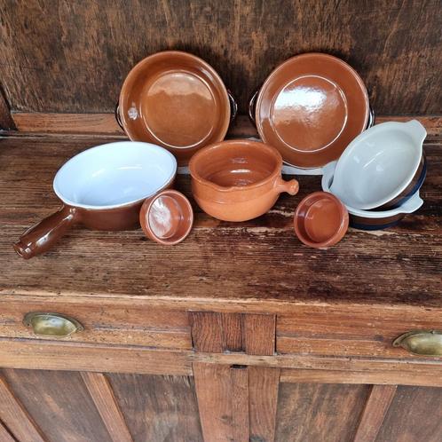 Set 8 keramieke ovenschalen, Prijs voor alles, Huis en Inrichting, Keuken | Keukenbenodigdheden, Zo goed als nieuw, Ophalen of Verzenden