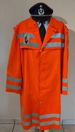 Rijkswacht Lange Oranje Verkeersmantel gezocht, Verzamelen, Militaria | Algemeen, Ophalen of Verzenden, Rijkswacht