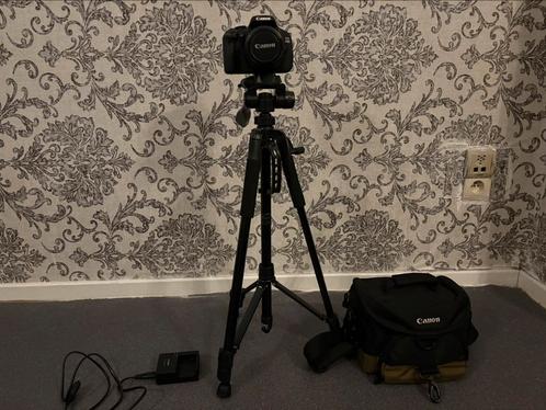 Canon Eos 600D met accessoires  zonder statief, Audio, Tv en Foto, Fotocamera's Digitaal, Zo goed als nieuw, Canon, Ophalen