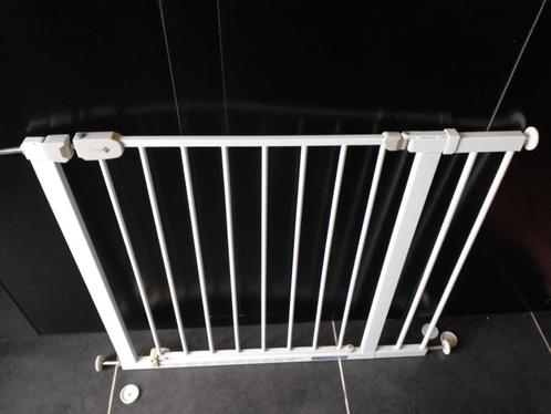 kinder veilig trap hekje hoog 95 cm breed 72 cm, Kinderen en Baby's, Traphekjes, Zo goed als nieuw, Klemhekje, Metaal of IJzer