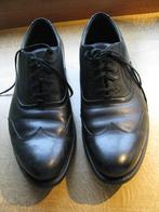 Chaussures Clarks pour hommes taille 45, Vêtements | Hommes, Chaussures, Enlèvement ou Envoi, Chaussures à lacets, Comme neuf