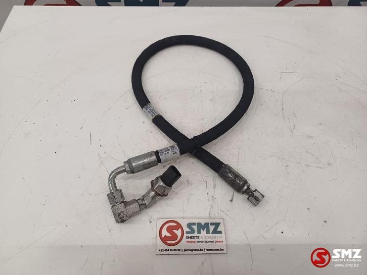 Hose Caterpillar, Articles professionnels, Machines & Construction | Pièces