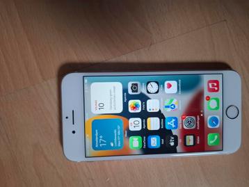 Iphone 6 in zeer goede staat geen krasjes beschikbaar voor biedingen