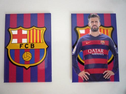 2 voetbal magneten: logo FC Barcelona & Gerard Piqué, Verzamelen, Sportartikelen en Voetbal, Nieuw, Poster, Plaatje of Sticker