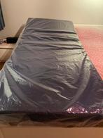 Nieuwe Matras voor ziekenhuis bed,kan ook een persoon bed!, Ophalen, Nieuw