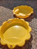 2 Schelpen voor zand of water, Ophalen, Zo goed als nieuw