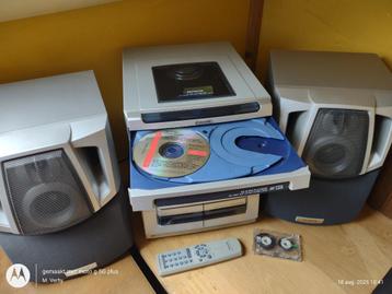 Stereo keten merk Aiwa beschikbaar voor biedingen