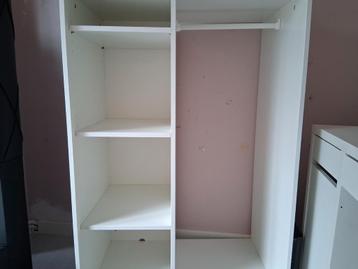 Kleer kast, Enlèvement, Comme neuf