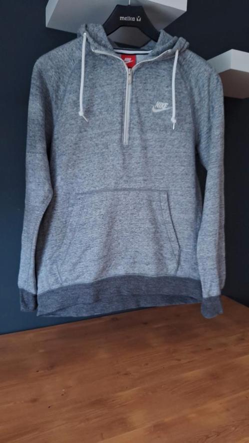Lichtgrijze trui Nike S, Kleding | Dames, Truien en Vesten, Zo goed als nieuw, Maat 36 (S), Ophalen of Verzenden
