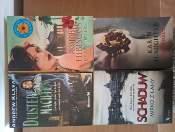 Schaduw en Geheimen  - Trillerbundel beschikbaar voor biedingen