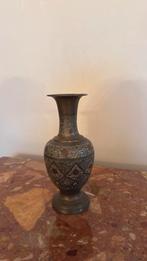 Decoratieve vaas antiek, Ophalen