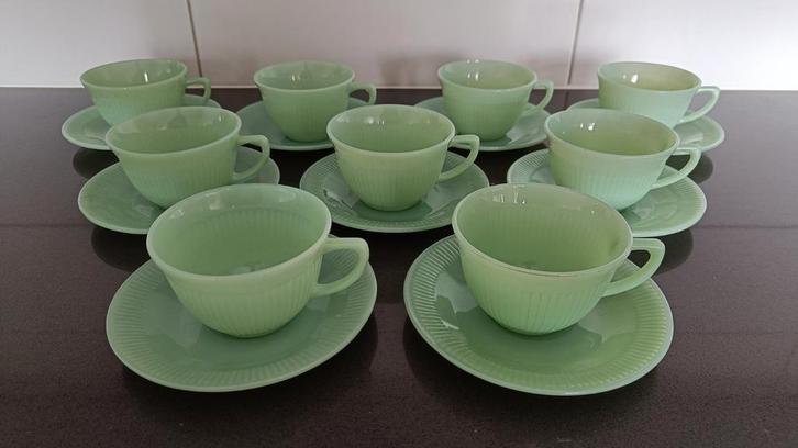 Vintage Fire king Opal Jade koffie/thee servies USA., Antiek en Kunst, Antiek | Servies compleet, Ophalen of Verzenden