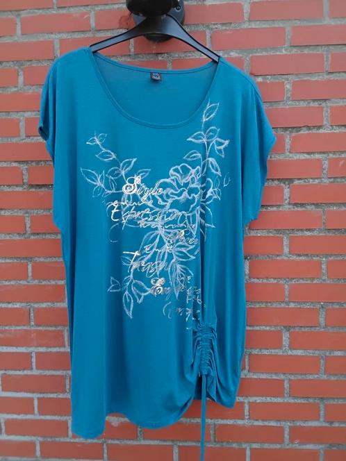 Mooie lange groene top met grote blinkende bloem en woorden, Kleding | Dames, Grote Maten, Nieuw, Groen, Ophalen