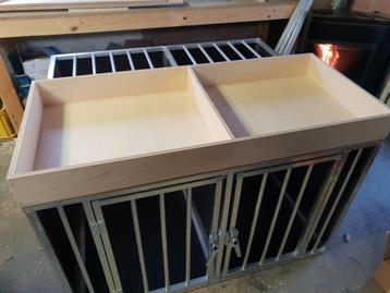 Honden benchen aluminium .Nieuw beschikbaar voor biedingen