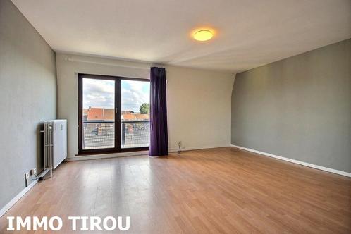 Appartement te huur in Charleroi, 1 slpk, Immo, Huizen te huur, Appartement