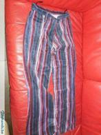 [869]pantalon-NEUF-avec rayures et étiquette taille 176, Fille, Enlèvement ou Envoi, Pantalon, Neuf