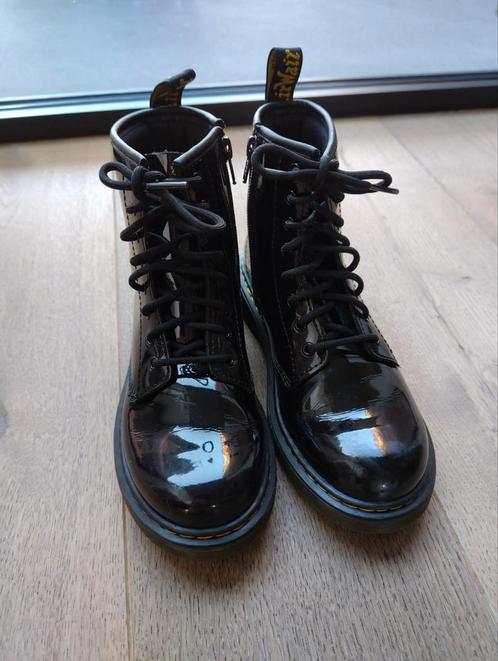 Dr Martens maat 34 amper gedragen, Enfants & Bébés, Vêtements enfant | Chaussures & Chaussettes, Comme neuf, Chaussures, Enlèvement ou Envoi