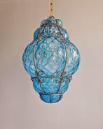 Grote Venetiaanse hanglamp in blauw Murano-glas, Antiek en Kunst, Antiek | Verlichting, Verzenden