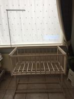 EEN HOUTEN WIEG DIE JE KAN SCHOMMELEN, Kinderen en Baby's, Ophalen, Gebruikt, Wieg
