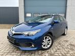 Toyota Auris 1.8 Hybride | Camera | Cruise | Gps | Garantie, Autos, 5 places, Carnet d'entretien, Hybride Électrique/Essence, Break