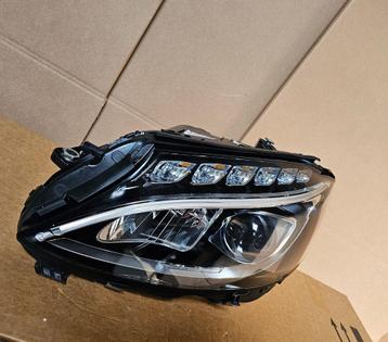 Koplamp Mercedes C Klasse W205 FULL LED Links A2058201361 beschikbaar voor biedingen