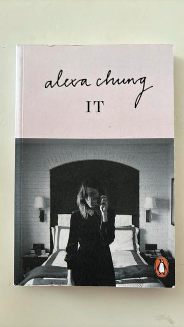 Alexa Chung - it