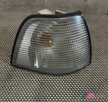 BMW E36 KNIPPERLICHT RECHTS 155300  beschikbaar voor biedingen