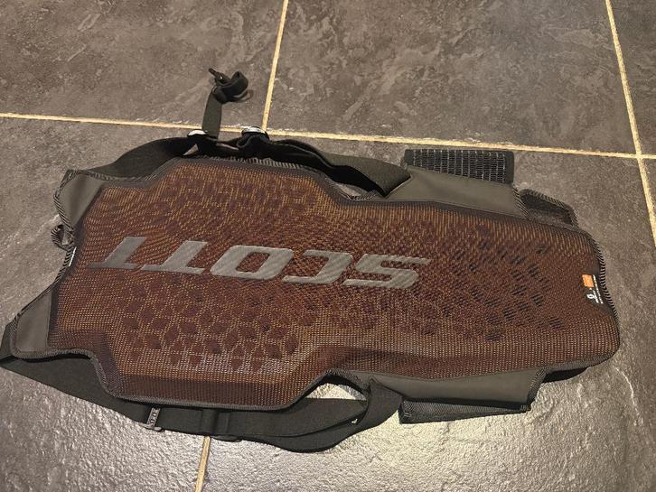 AirFlex Pro - Protection dorsale pour VTT - L/XL (torse), Sports & Fitness, Alpinisme & Randonnée, Neuf, Autres types, Enlèvement