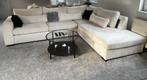 HOEKBANK IN DE WOONKAMER MET KUSSENS, Ophalen, Zo goed als nieuw