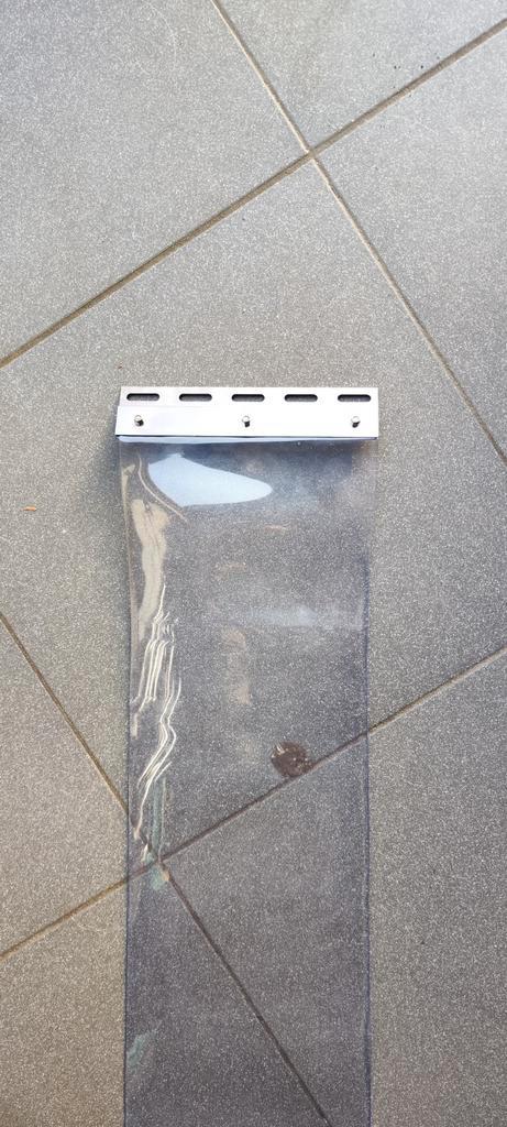 Stroken lamellen PVC 200mm op 2mm x 2,20meter. 22 stuks, Huis en Inrichting, Stoffering | Gordijnen en Lamellen, Ophalen