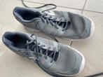 Sportschoenen maat 44, Kinderen en Baby's, Gebruikt, Sportschoenen, Kalenji, Ophalen of Verzenden
