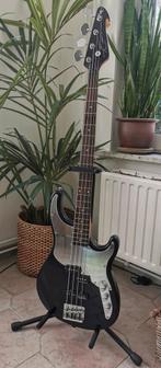 Basgitaar Peavey Zodiac DE Scorpio  incl staander, Muziek en Instrumenten, Snaarinstrumenten | Gitaren | Bas, Ophalen, Gebruikt