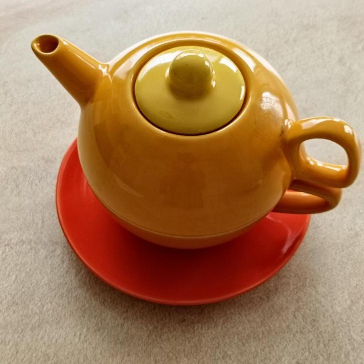 Tea for one van Alex Meijer & Co., Huis en Inrichting, Keuken | Servies, Zo goed als nieuw, Ophalen of Verzenden