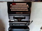 Olivetti typemachine met inkt cassette uit 1981 of 1982., Ophalen of Verzenden, Zo goed als nieuw