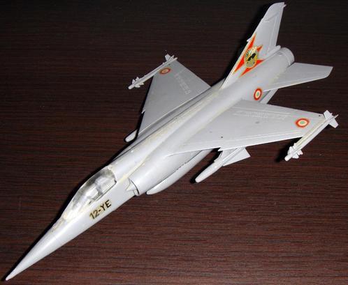 Maquette de Mirage F.1CT, Hasegawa 00234, 1/72, 1999, Hobby en Vrije tijd, Modelbouw | Vliegtuigen en Helikopters, Gebruikt, Vliegtuig