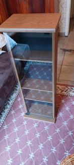 Mooi kastje  met glas en lade's, Ophalen, Glas