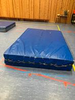 Versleten valmatten 2x, Sports & Fitness, Gymnastique, Enlèvement, Utilisé, Matériel