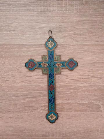 Zeldzaam antiek Chinees wandkruis geëmailleerd Cloisonne Bro beschikbaar voor biedingen
