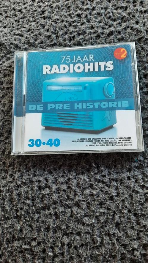 2CD DE PRÉHISTORIE 30-40 - 75 JAAR RADIOHITS (Radio 2), Cd's en Dvd's, Cd's | Verzamelalbums, Zo goed als nieuw, Pop, Ophalen of Verzenden