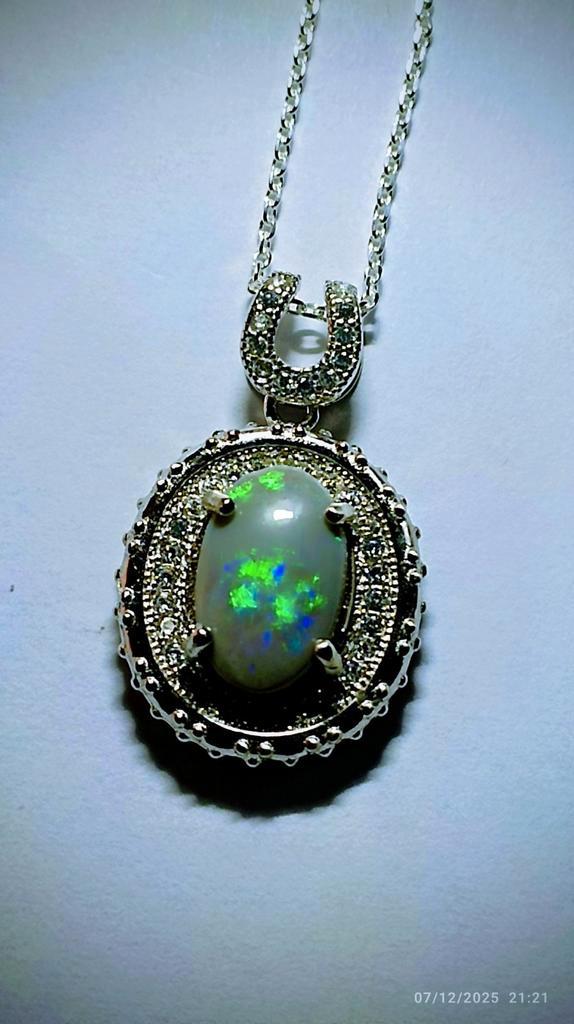 925 sterling zilveren hanger met Lightning Ridge opaal, Handtassen en Accessoires, Kettinghangers, Nieuw, Zilver, Zilver, Met edelsteen