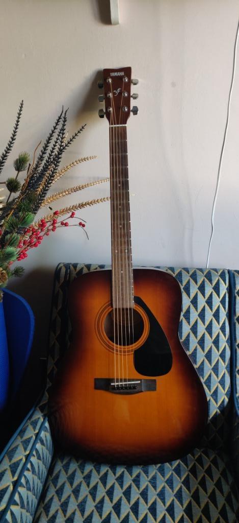 Gitaar Yamaha F310, Muziek en Instrumenten, Snaarinstrumenten | Gitaren | Akoestisch, Zo goed als nieuw, Western- of Steelstringgitaar