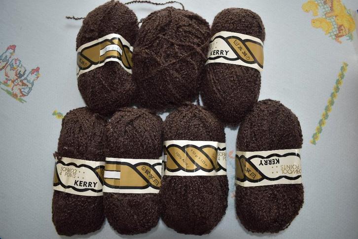 7 bollen breiwol Sofiwool 4 points Kerry bruin, Hobby en Vrije tijd, Breien en Haken, Nieuw, Breien, Wol of Garen, Ophalen of Verzenden