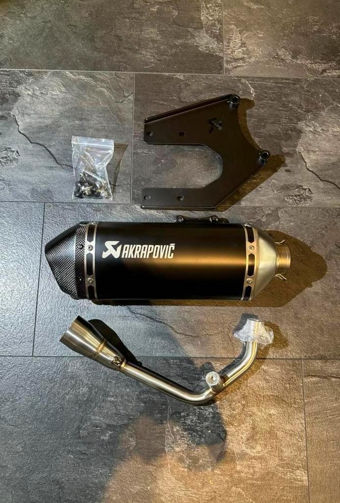 Akrapovic vespa sprint, Fietsen en Brommers, Brommeronderdelen | Scooters, Zo goed als nieuw, Vespa, Uitlaat, Ophalen