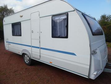 ADRIA ALTEA 512  5 PERS   2009 beschikbaar voor biedingen