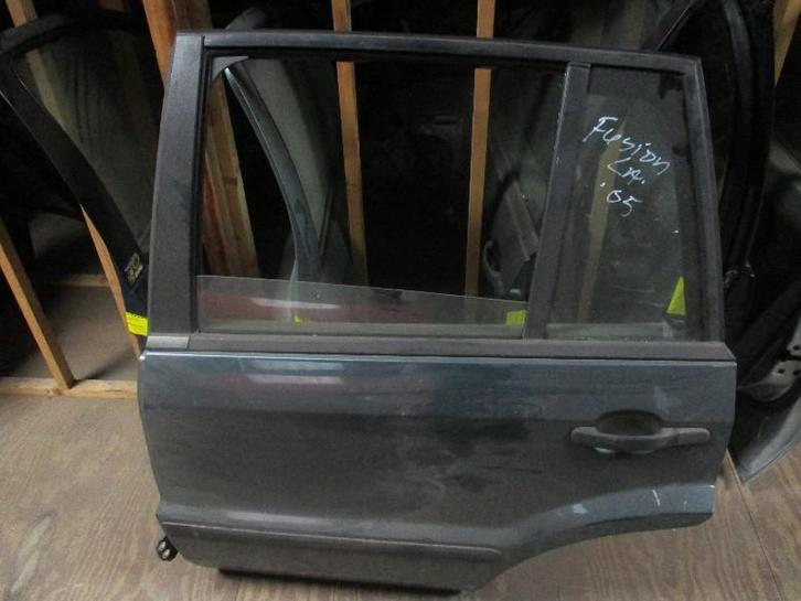 PORTIER LINKS ACHTER Ford Fusion (01-2002/12-2012), Auto-onderdelen, Carrosserie, Deur, Ford, Achter, Links, Gebruikt