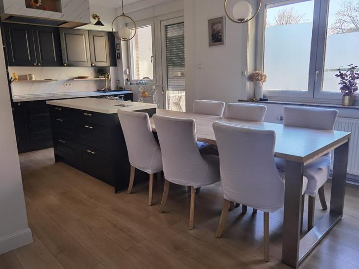 Gerenoveerd huis met 5 slaapkamers in Mont-sur-Marchienne, Immo, Huizen en Appartementen te koop, Charleroi, tot 200 m², Tussenwoning