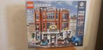 Lego 10264 Corner Garage, Kinderen en Baby's, Speelgoed | Duplo en Lego, Nieuw, Complete set, Ophalen of Verzenden, Lego