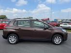 Peugeot 2008 ** Touchscreen - bluetooth - carplay //, Auto's, Peugeot, Euro 5, Zwart, Bruin, 99 g/km