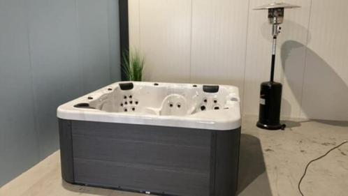 Jacuzzi Nieuw, Jardin & Terrasse, Accessoires de piscine, Neuf, Autres types, Enlèvement ou Envoi