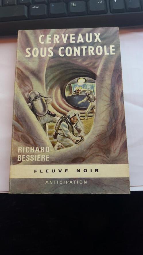 Livres Edition Fleuve Noir, Boeken, Fantasy, Gelezen, Ophalen